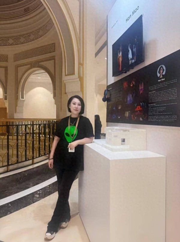 倍选网 舞美设计师毛涵斩获世界舞台设计银奖